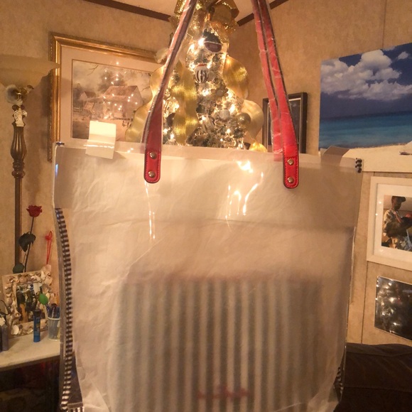 🔥BLACK FRIDAY SALE💥 🔥New Vintage Henri Bendel Tote - Picture 4 of 8